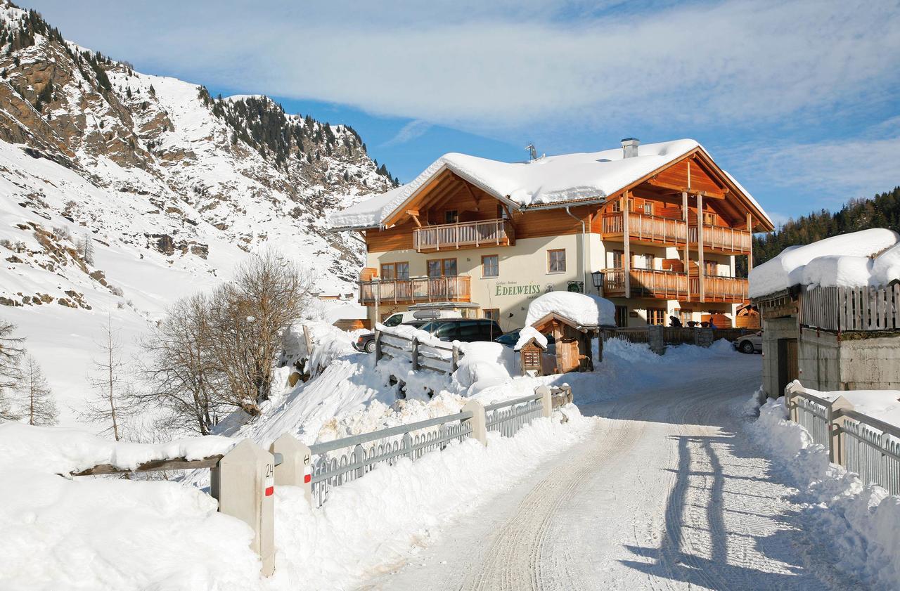 Hotel Gasthaus Edelweiss Pfelders Exteriör bild